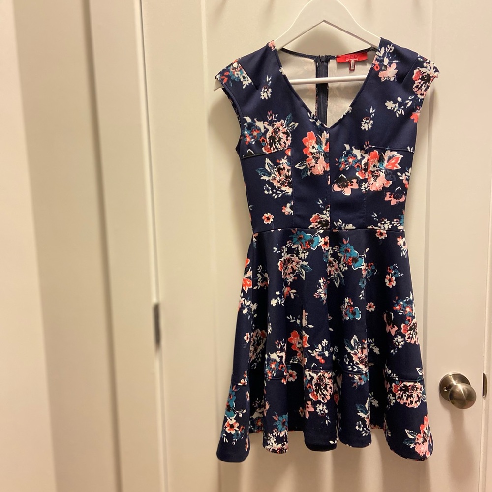 RED SAX FIFTH AVENUE MINI DRESS size M